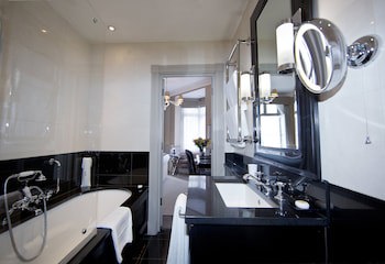Althoff St. James's Hotel & Club London