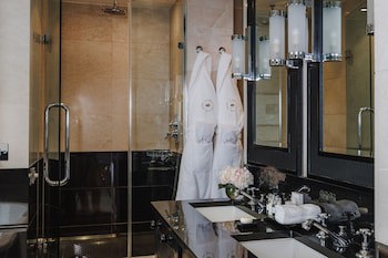 Althoff St. James's Hotel & Club London