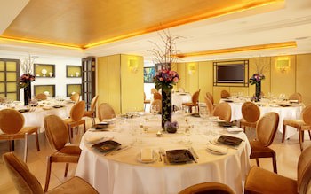 Althoff St. James's Hotel & Club London