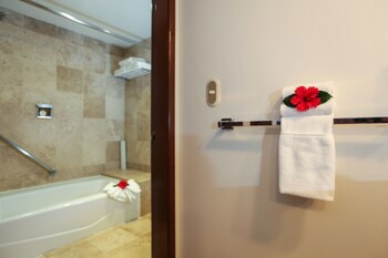 Azul Ixtapa Beach Resort And Convention Center - All Inclusive