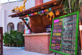 Azul Ixtapa Beach Resort And Convention Center - All Inclusive
