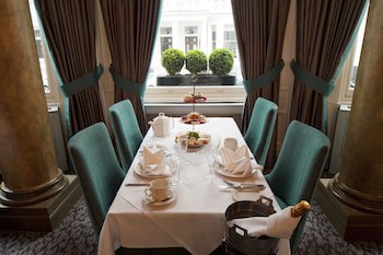 Gem Strathmore Hotel