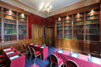 Gem Strathmore Hotel