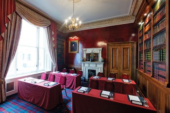 Gem Strathmore Hotel