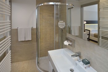 Hotel Bologna Airport galeri fotoğrafı