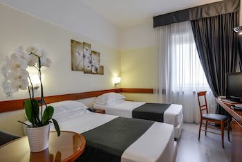 Hotel Bologna Airport galeri fotoğrafı