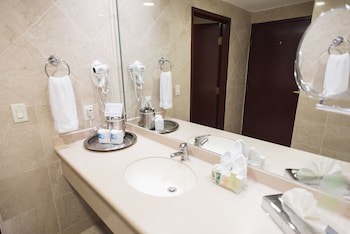 Holiday Inn Managua - Convention Center, An Ihg Hotel