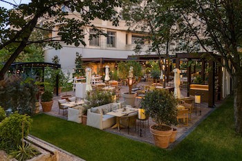 Jw Marriott Bucharest Grand Hotel