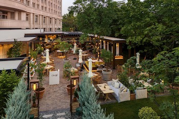 Jw Marriott Bucharest Grand Hotel