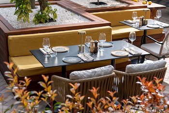 Jw Marriott Bucharest Grand Hotel
