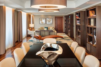 Jw Marriott Bucharest Grand Hotel