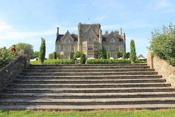 De Vere Tortworth Court