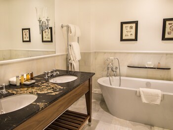 Lucknam Park Hotel & Spa