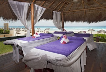 Emporio Cancun Optional All Inclusive