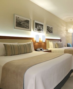 Emporio Cancun Optional All Inclusive