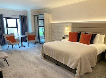 Mill Park Hotel