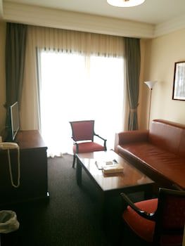 Madisson Hotel