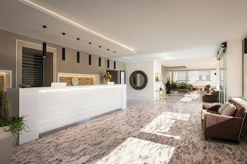 Sina Astor galeri fotoğrafı