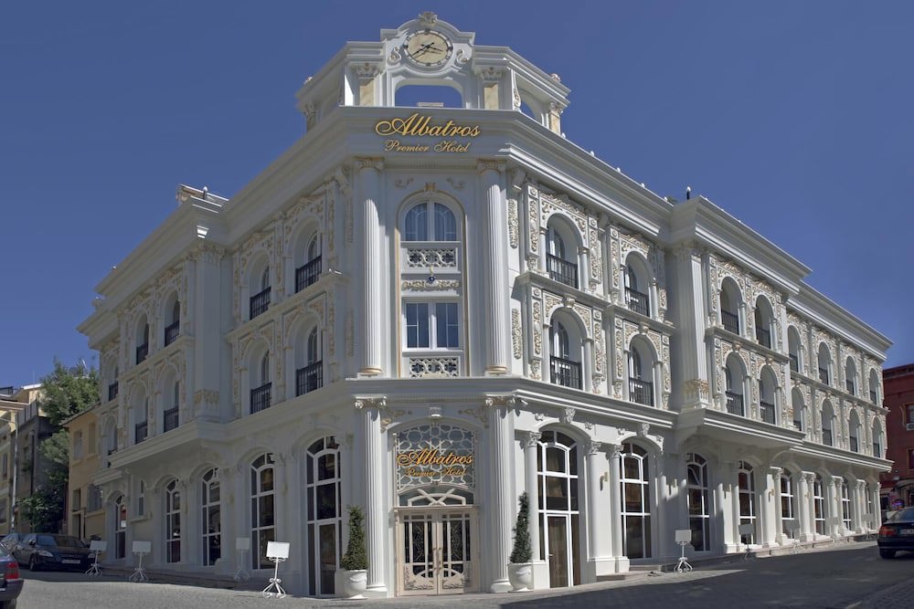 Albatros Premier Hotel - Special Class