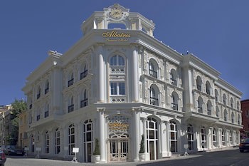 Albatros Premier Hotel - Special Class