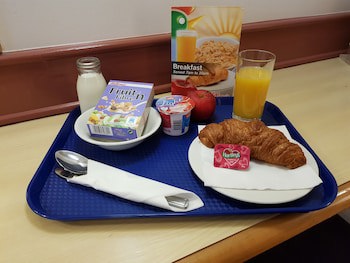 Days Inn By Wyndham Membury M4