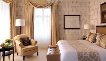 Four Seasons Hotel Prague