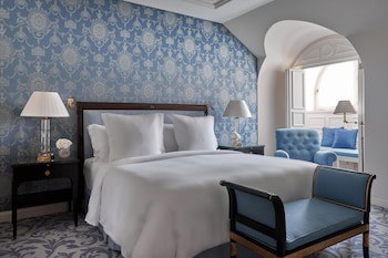 Four Seasons Hotel Prague