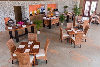 Pelican Bay Resort At Lucaya