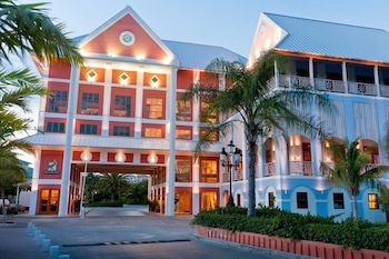 Pelican Bay Resort At Lucaya