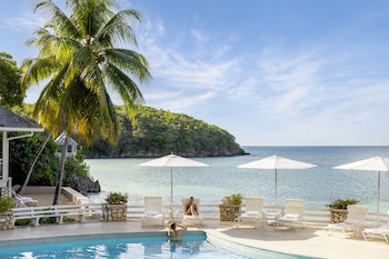 Couples Sans Souci - Adults Only