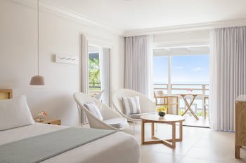 Couples Sans Souci - Adults Only