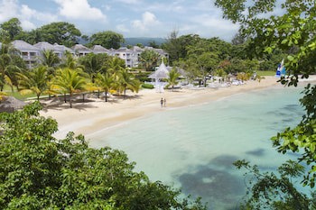 Couples Sans Souci - Adults Only