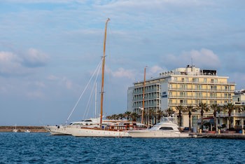Chios Chandris Hotel