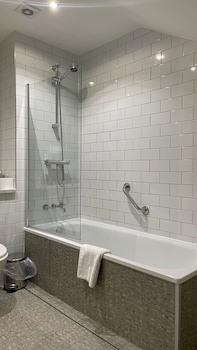 Hellidon Lakes Golf & Spa Hotel