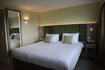 Hellidon Lakes Golf & Spa Hotel