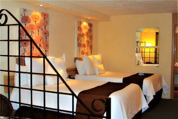 Nehotel Nueva Estancia