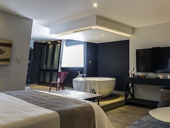 Nehotel Nueva Estancia