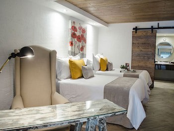Nehotel Nueva Estancia