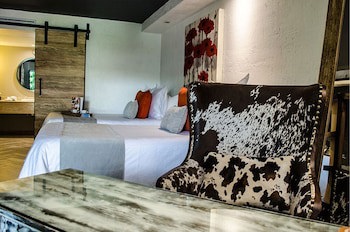 Nehotel Nueva Estancia