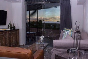 Nehotel Nueva Estancia