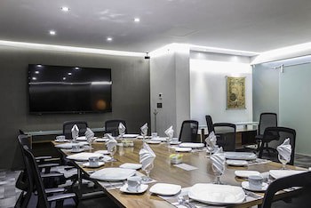 Nehotel Nueva Estancia