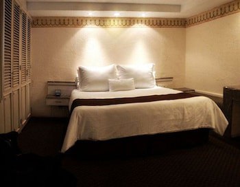 Nehotel Nueva Estancia