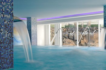 Alexandre Hotel Troya