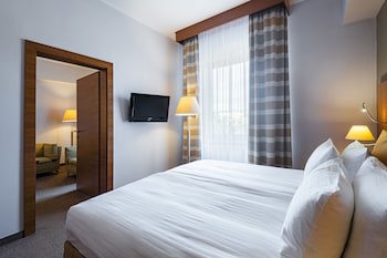 Grand Hotel International