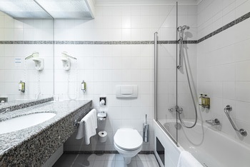 Grand Hotel International