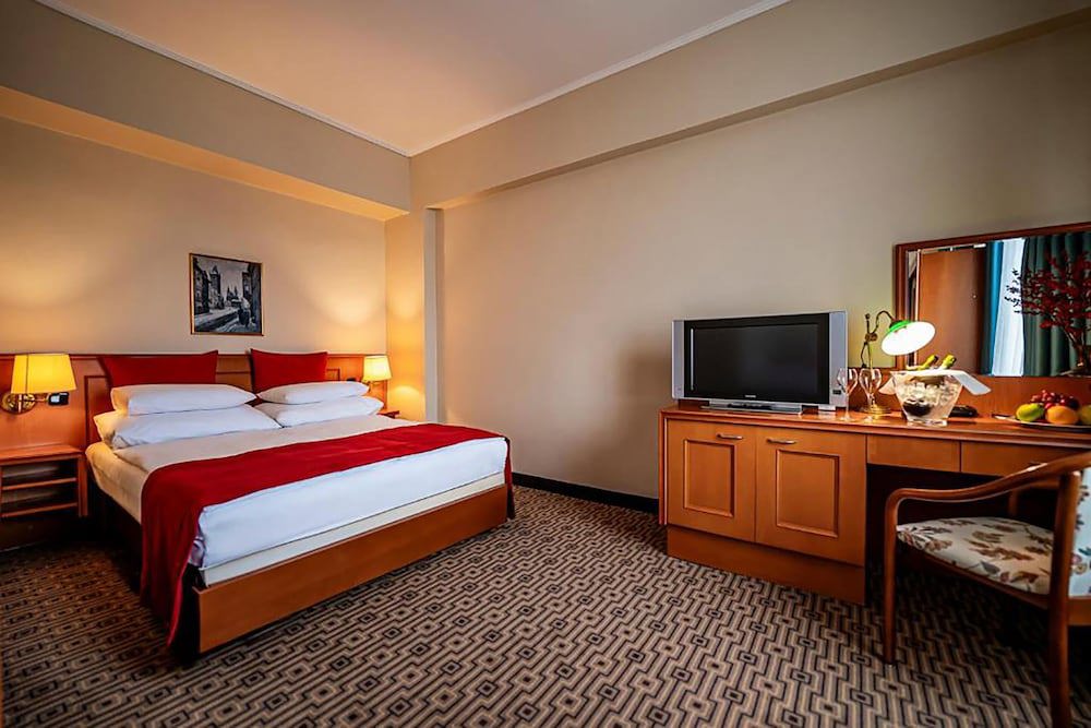 Grand Hotel International