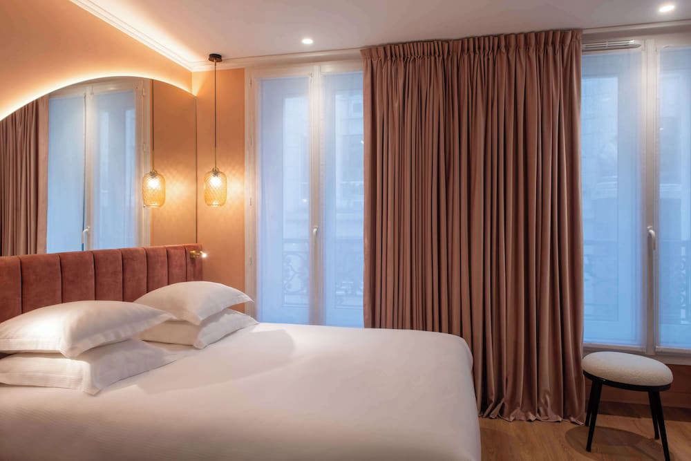 Hotel Arc Elysees