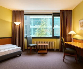 Plaza Hotel & Living Frankfurt galeri fotoğrafı