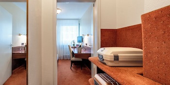 PLAZA INN Rieker Stuttgart Hauptbahnhof galeri fotoğrafı