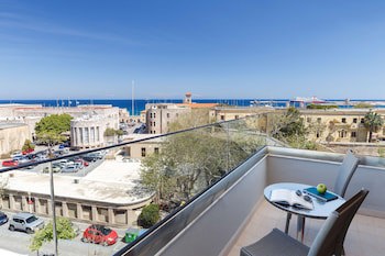 Best Western Plus Hotel Plaza